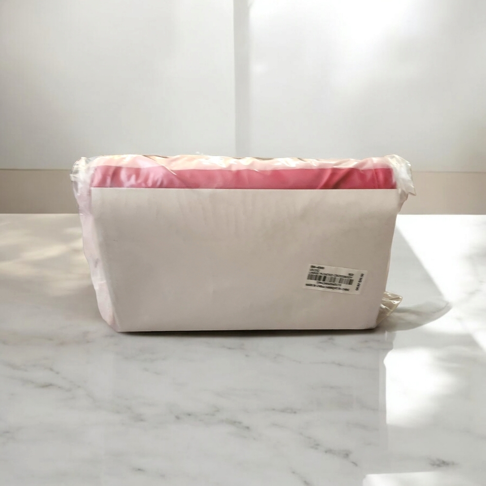 NWT Badgley Mischka Large Pleated Crossbody - Picture 8 of 8